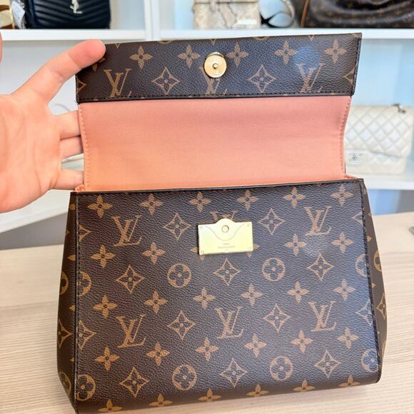Louis Vuitton Monogram Cluny BB Vieux Rose - Picture 4 of 16